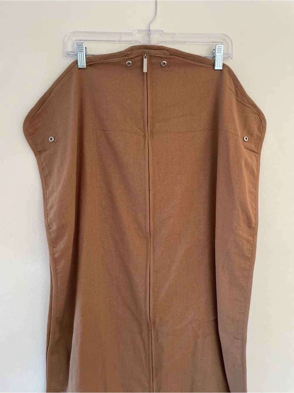 Burberry Garmet Storage Bag Suit Holder Blazer Gown Bag Designer Logo Spell Out